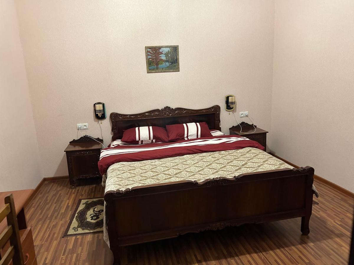 Guest House Medea คูทายสิ ภายนอก รูปภาพ